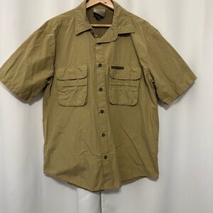 Ducks 🦆 Unlimited Men’s Khaki Short Sleeve Button-Up Shirt‎ Size: Large